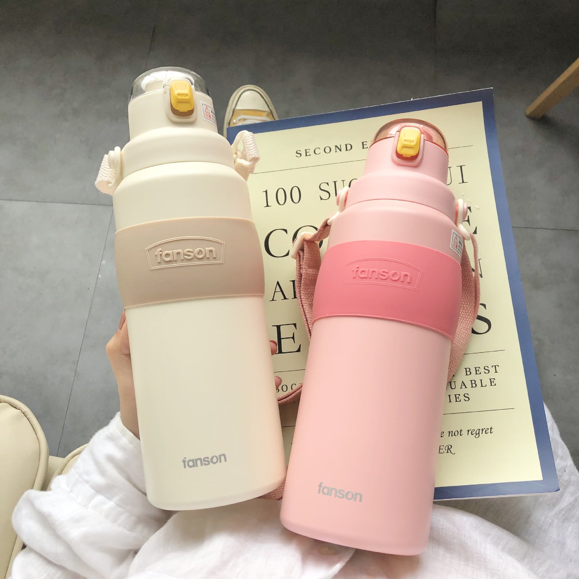 Large Capacity Thermos Outdoor Portable Cute Straw Thermos Mori Style Fresh Water Cup